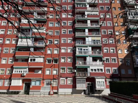 Piso en calle de Sierra de Picos de Europa, 25